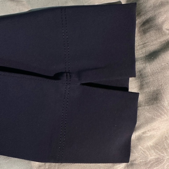 0416 SEDUCTIVE PANT NAVY BLUE CAPRI Tailored Silhouette